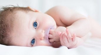 Trẻ sơ sinh bị tím quanh mắt